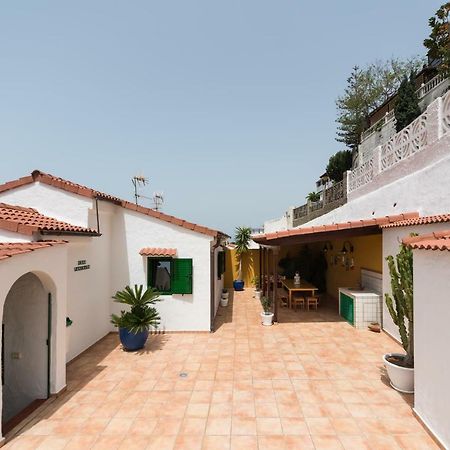 Casa Panchita -Maravillosas Vistas Al Mar Y Montana أَغايتي المظهر الخارجي الصورة