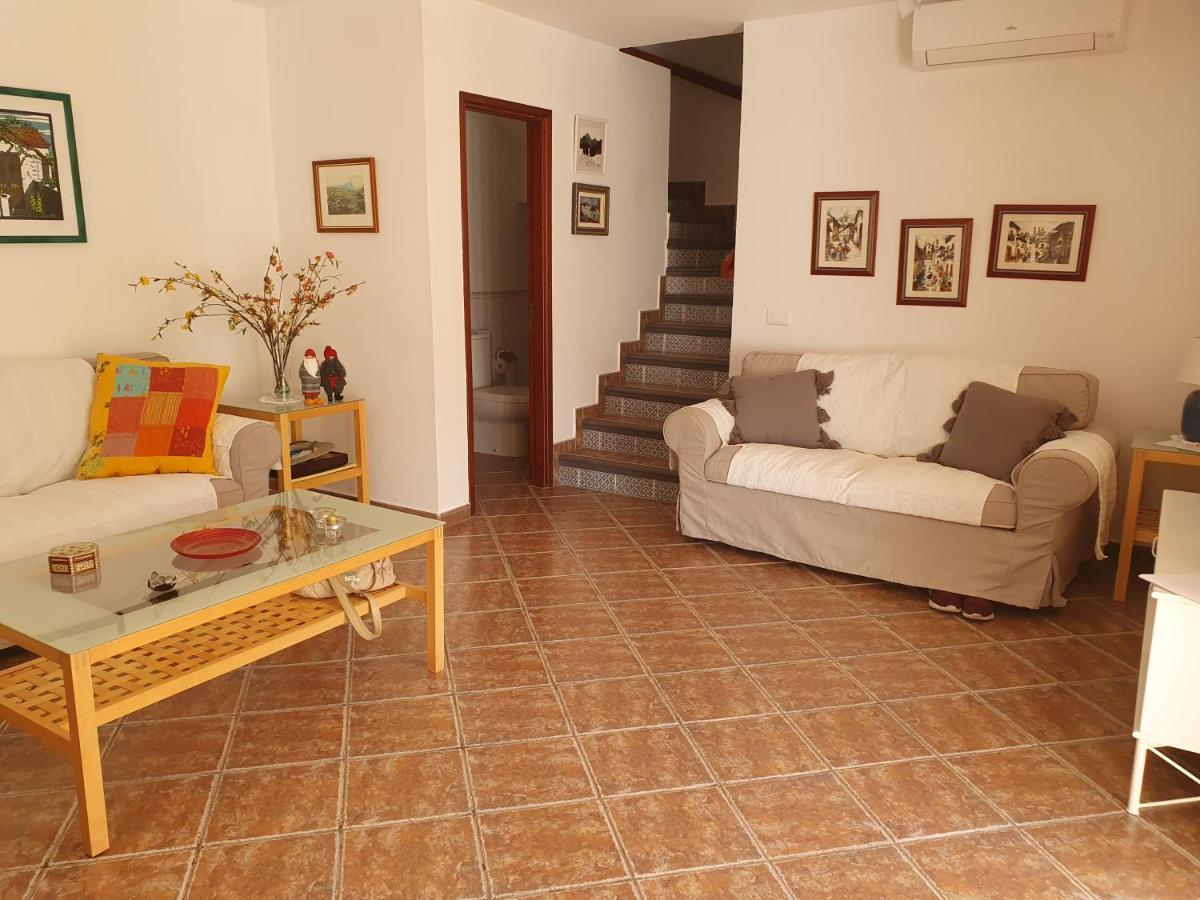 Casa Panchita -Maravillosas Vistas Al Mar Y Montana أَغايتي المظهر الخارجي الصورة